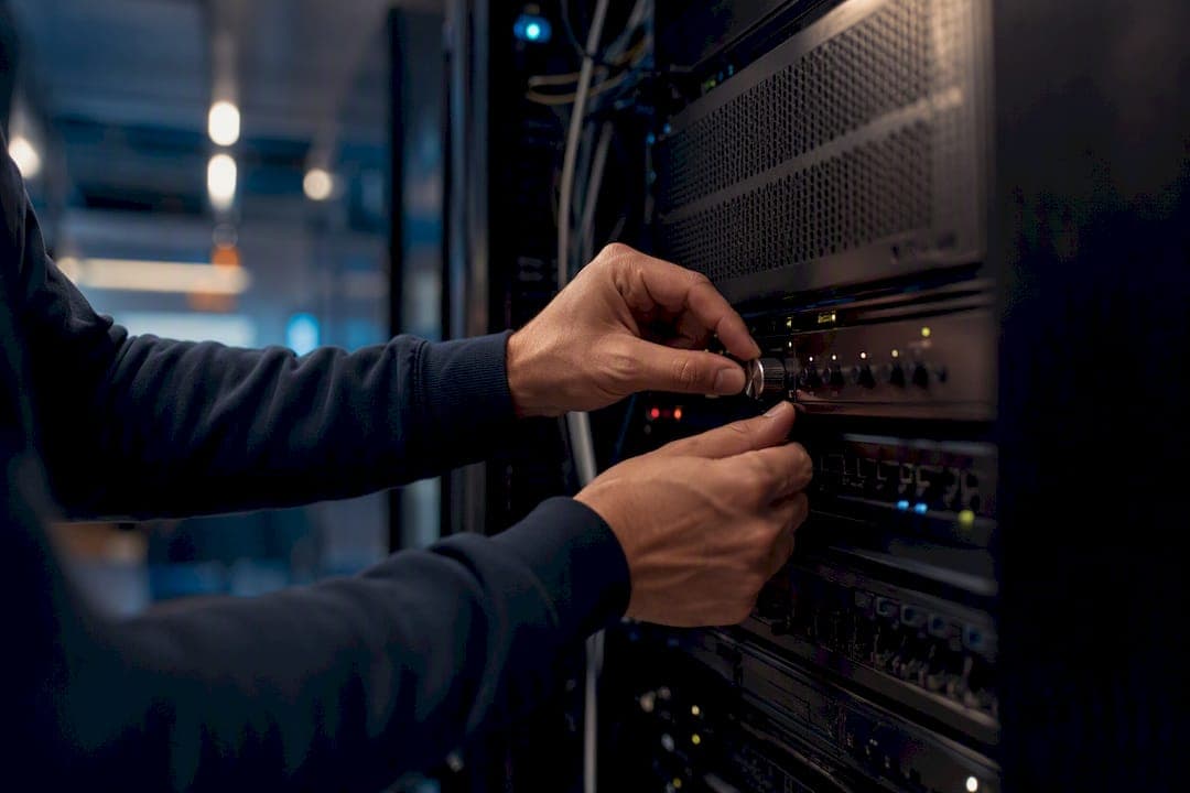 KPI Threshold Alerts: A Setup Guide for BI Teams